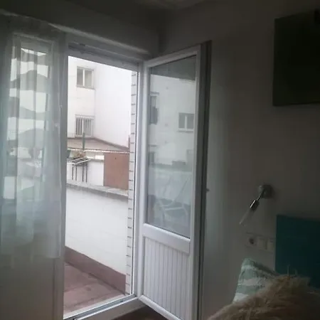 Apartment Con Terraza A 800 M Playa Gijon